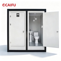 Toilettes mobiles préfabriquées en structure acier, écologiques, étanches et verrouillables pour usage extérieur temporaire