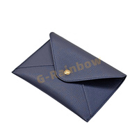 Pochette en cuir grainé bleu marine personnalisée style enveloppe pour cartes de Mahjong