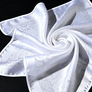 BSBH Diseño personalizado Su propio logotipo Seda brillante/Poliéster Bufanda cuadrada Bandana Precio de fábrica Impresión digital Logotipo personalizado Bandana - Product Image 1