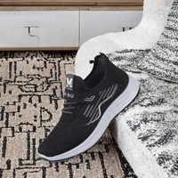 Nouvelles baskets décontractées pour hommes avec semelle extérieure en PVC respirante et antidérapante, chaussures de skate à plateforme, tige en PU pour toutes les saisons