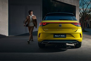 Volkswagen <span class=keywords><strong>T</strong></span>-<span class=keywords><strong>ROC</strong></span> <span class=keywords><strong>R</strong></span> 2.0TSI 245kW - <span class=keywords><strong>4Motion</strong></span> AWD SUV Compacto de Alto Rendimiento Modelo Nuevo 2026 - Product Image 6