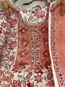 Costume Anarkali de qualité d'exportation indienne pour la fête et le festival Vêtements pakistanais Readymade Anarkali Salwar Kameez Suit - Product Image 5