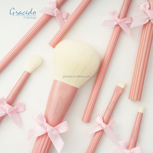 Juego <span class=keywords><strong>de</strong></span> 9 Brochas <span class=keywords><strong>de</strong></span> Maquillaje con Mango Rosa, Cerdas Blancas y Suaves, Venta Directa <span class=keywords><strong>de</strong></span> Fábrica para Mayoristas Globales - Product Image 5