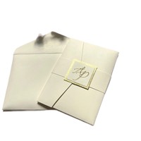 Porte-invitation de mariage en acrylique pliable sur trois volets, personnalisé en usine, haut de gamme, avec miroir et impression bronzée