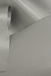 Tissu conducteur anti-radiation en cuivre-nickel EMF <span class=keywords><strong>de</strong></span> 0,12 mm pour isolation <span class=keywords><strong>de</strong></span> signaux, doublure d'appareils et rideaux - Product Image 4