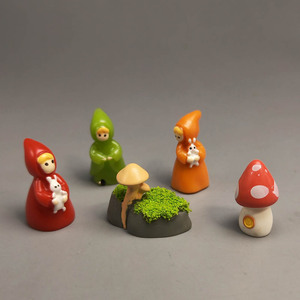 Nueva Figura Decorativa de Casa de Hongo de Hadas en 3D, Gnomo de Dibujos Animados, Manualidades Kawaii, Miniatura de Jardín, Decoración de Hogar de Bosque Mágico, Dijes de Resina - Product Image 4