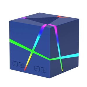 HYS-204D RGB Không Dây Ma Thuật Cube Loa Âm Bass Lớn Với TF Thẻ Cho Máy Tính & Điện Thoại Di Động Điện Thoại Sử Dụng Nhà <span class=keywords><strong>Mini</strong></span> Máy Tính Để Bàn Loa - Product Image 3