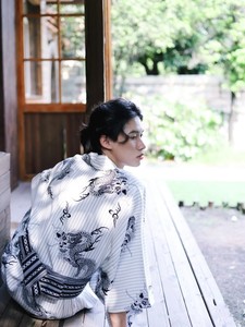 Kimono japonais <span class=keywords><strong>traditionnel</strong></span>, <span class=keywords><strong>Yukata</strong></span> de style samouraï, Costume pour la photographie et les jeux d'inférences policières - Product Image 1