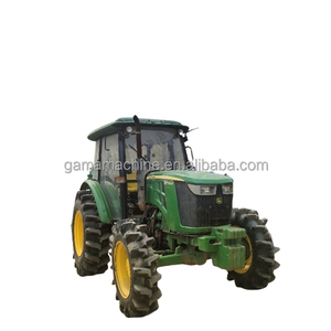 <span class=keywords><strong>Tractor</strong></span> <span class=keywords><strong>John</strong></span> <span class=keywords><strong>Deere</strong></span> 1004 con <span class=keywords><strong>Cabina</strong></span> Climatizada <span class=keywords><strong>para</strong></span> Trabajos Agrícolas a Gran Escala, 12+4 Velocidades - Product Image 1