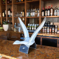 Présentateur de bouteilles de cygne illuminé Discothèque Bar Party Vodka Glorifier Display White Gray Goose Rechargeable LED Bottle Presenter