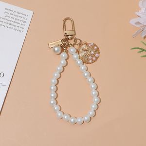 Cute Pearl <b>Shell</b> Love Keychain Beaded Bracelet Mobile Phone <b>Ornaments</b> Bag Charm Creative Car Key Accessory - Product Image 6