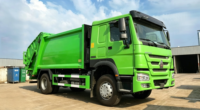 Camion compacteur de déchets Sinotruk 6x4 à moteur diesel manuel, camion de collecte de déchets à chargement arrière de 10m 12m pour l'assainissement