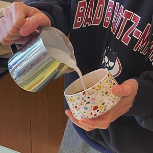 Tasse à café et soucoupe en céramique émaillée effet éclaboussures d'encre vintage avec anse, vente en gros pour la maison - Product Image 2