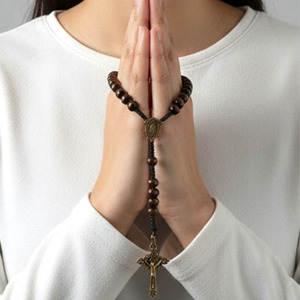<span class=keywords><strong>Rosario</strong></span> in Legno con Croce Sacra, Accessorio Spirituale Cattolico - Product Image 6