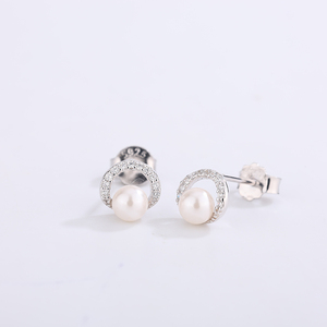 Élégantes boucles d'oreilles clous en argent S925 avec feuille et perle d'eau douce, bijoux en zircon pour femme, cadeau de mariage ou d'anniversaire - Product Image 2