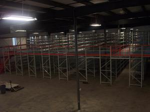 Stockage en entrepôt personnalisé Rayonnage <span class=keywords><strong>mezzanine</strong></span> en acier et métal à plusieurs niveaux - Product Image 4