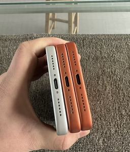 ใช้ได้<span class=keywords><strong>ก</strong></span>ับ 17 Pro/17 Pro Max แรม 8GB 5G หน้าจอ 6.9 นิ้ว ความละเอียด 1024x600 สภาพแบตเตอรี่ดี เวอร์ชั่น US ไม่มีอุป<span class=keywords><strong>ก</strong></span>รณ์เสริม - Product Image 2