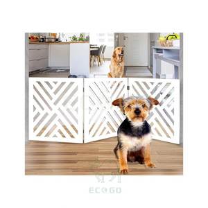 รั้วกั้นสุนัขไม้ตกแต่งแบบขยายได้ ทันสมัย เป็นมิตรกับสิ่งแวดล้อม สำหรับสุนัขขนาดเล็กถึงขนาดกลาง ทนทานและปรับแต่งได้ - Product Image 1