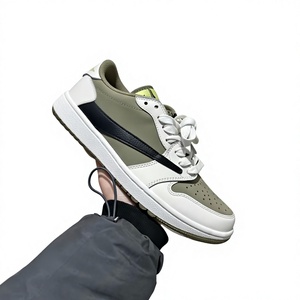 Chaussures de basketball <span class=keywords><strong>AJ1</strong></span> <span class=keywords><strong>Low</strong></span>-Top Lightning Hook Black Samurai Hiroshi Fujiwara Mocha en cuir fendu avec semelle extérieure en caoutchouc, fabriquées à Putian - Product Image 1