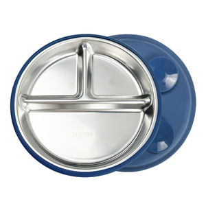 จานสแตนเลสแบบแบ่งช่องสำหรับเด็กเล็ก พร้อมขอบซิลิโคนถอดออกได้ - Product Image 1