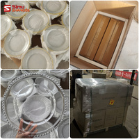 Assiette de présentation ronde en verre transparent avec bord doré de 13 pouces pour décoration de mariage
