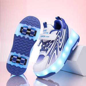 Chaussures de <span class=keywords><strong>patin</strong></span> à roulettes rétractables à quatre roues Chaussures de sport transformables pour adolescents - Product Image 1