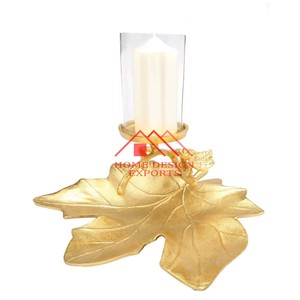 Centro de mesa Portavelas dorado único Precio al por mayor Portavelas dorado con votivo de vidrio para boda - Product Image 1