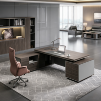 Scrivania direzionale a forma di L in legno scuro con mobiletto laterale per ufficio manager