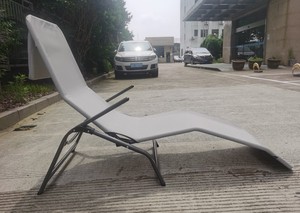 Chaise à bascule légère pliable, capacité <span class=keywords><strong>de</strong></span> 2 kg/265lb, pour Camping extérieur, <span class=keywords><strong>bain</strong></span> <span class=keywords><strong>de</strong></span> <span class=keywords><strong>soleil</strong></span>, piscine, jardin et cour - Product Image 3