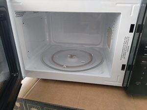 Four à micro-ondes numérique intelligent Hoffmans HM-767 25L avec système de dégivrage professionnel par poids et par temps pour une texture des aliments fraîches - Product Image 3