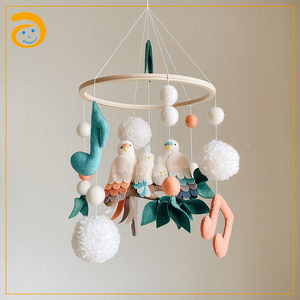 Cintre en bois personnalisé pour bébé, jouet pour berceau, <span class=keywords><strong>mobile</strong></span> en feutre, jouets mobiles pour bébé, série herbe et forêt - Product Image 3