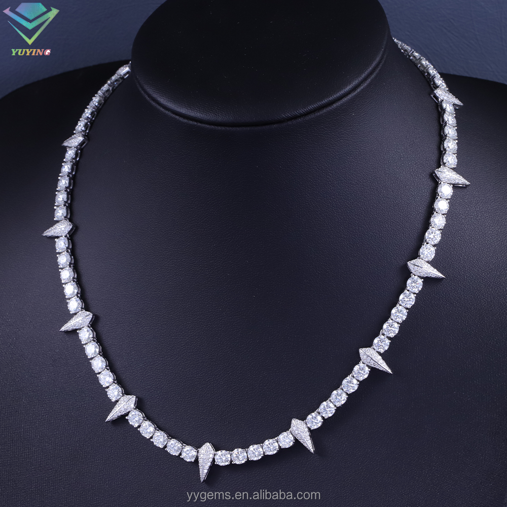 มอยซาไนต์สีเงิน ขนาด 4.0 มม. มีสินค้าในสต็อก