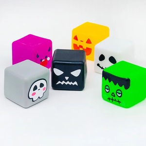 Juguete Antiestrés de Compresión Lenta con Forma de Cuadrado Pequeño para Halloween, Ideal para Jóvenes y Adolescentes, Unisex - Product Image 4