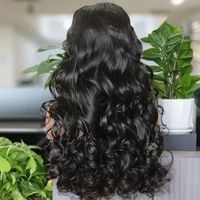 Perruque en cheveux humains bruts transparents, à coupe superposée, effet vague océanique, longue, avec closure en dentelle HD 5x5 sans colle, densité 300%, pré-épilée