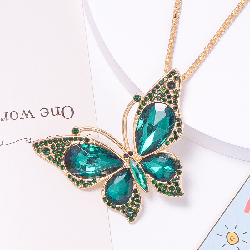 Collar verde