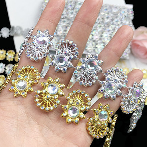 Prix d'usine – Garniture en strass œil de cheval de 2,7 cm pour la décoration de vêtements, accessoire de confection, dentelle à coudre pour tenues de spectacle - Product Image 3