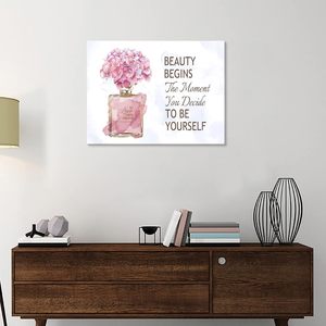Quadro da Parete con Bottiglia Dorata e Fiori Rosa, Stampa su Tela, Stile Moderno, Parole Ispirazionali, Decorazione Kratos per Bagno - Product Image 4