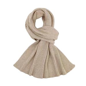 Bufanda Tejida Ecológica y Sostenible de RPET Reciclado, Cálida para Invierno, Suave y Lujosa, Unisex, para el Cuello y la Cabeza, Ideal para Viajes - Product Image 4