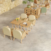 Ensemble de mobilier commercial multifonctionnel de style nordique moderne pour restaurant, café, bar à thé, réception et négociation, avec combinaison table et chaise