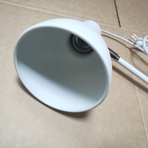 Support d'<span class=keywords><strong>abat</strong></span>-<span class=keywords><strong>jour</strong></span> de lampe de bureau blanc <span class=keywords><strong>pince</strong></span> à bras long lampe de table LED support E27 - Product Image 3