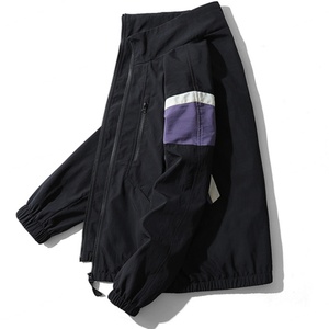 เสื้อแจ็คเก็ตผู้ชายแบบลำลองสำหรับฤดูใบไม้ร่วง ผลิตโดย OEM ผ้าโพลีเอสเตอร์ทรงโอเวอร์ไซส์ ตัดต่อสีสันแบบ Color Block  ตกแต่งด้วยผ้าแบบ Patchwork เหมาะสำหรับกิจกรรมกลางแจ้ง น้ำหนักเบา กันลม - Product Image 6