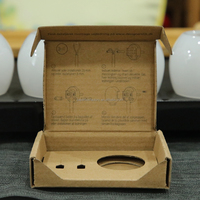 Caja de correo corrugado Kraft con logotipo personalizado al por mayor, caja de embalaje de productos electrónicos con inserto, 2024