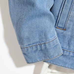 Vente <span class=keywords><strong>en</strong></span> gros <span class=keywords><strong>Veste</strong></span> <span class=keywords><strong>en</strong></span> <span class=keywords><strong>jean</strong></span> bleue pour homme de haute qualité <span class=keywords><strong>Veste</strong></span> <span class=keywords><strong>en</strong></span> <span class=keywords><strong>jean</strong></span> graffiti - Product Image 4