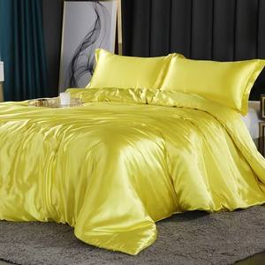 Set di Biancheria da Letto in Seta Satinata Intrecciata 6 Pezzi, Alta Qualità Stile Europeo, Tinta Unita, Set Copripiumino 400TC Setoso - Product Image 2