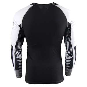 Camiseta de Protección Solar para Hombre, Color Sólido, Precio Razonable, Nueva Llegada 2025, Diseño Personalizado, Material Transpirable, UPF50+, Antibacteriana, Secado Rápido - Product Image 3