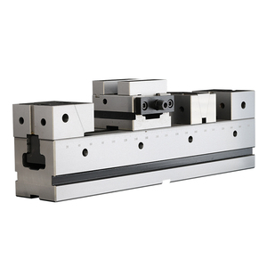 Dispositivo da <span class=keywords><strong>tavolo</strong></span> a quattro giri ad alta precisione autocentrante CNC visa CNC centro di lavorazione concentrico a naso piatto pinze 0.03MM - Product Image 1