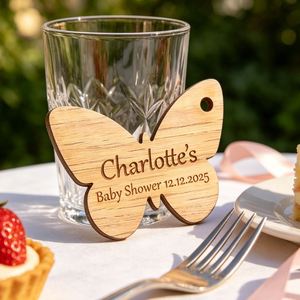 Placas de Madera con Forma de Mariposa para Bautizo y Graduación de Bebés - Placas Personalizadas Duraderas - Product Image 2