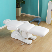 Lit de beauté électrique réglable portable moderne en cuir PU Table de massage de spa avec 3 moteurs Hôtel Thérapie Soins de la peau