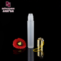 Flacon roll-on mini SRS anti-fuite de 7 ml avec crochet de suspension pour soins du cuir chevelu et anti-démangeaisons