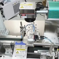 Machine de marquage laser à fibre directe Chestny Znak GS1 pour tôle d'acier inoxydable, lecture de codes DataMatrix, collecte de données et traçabilité